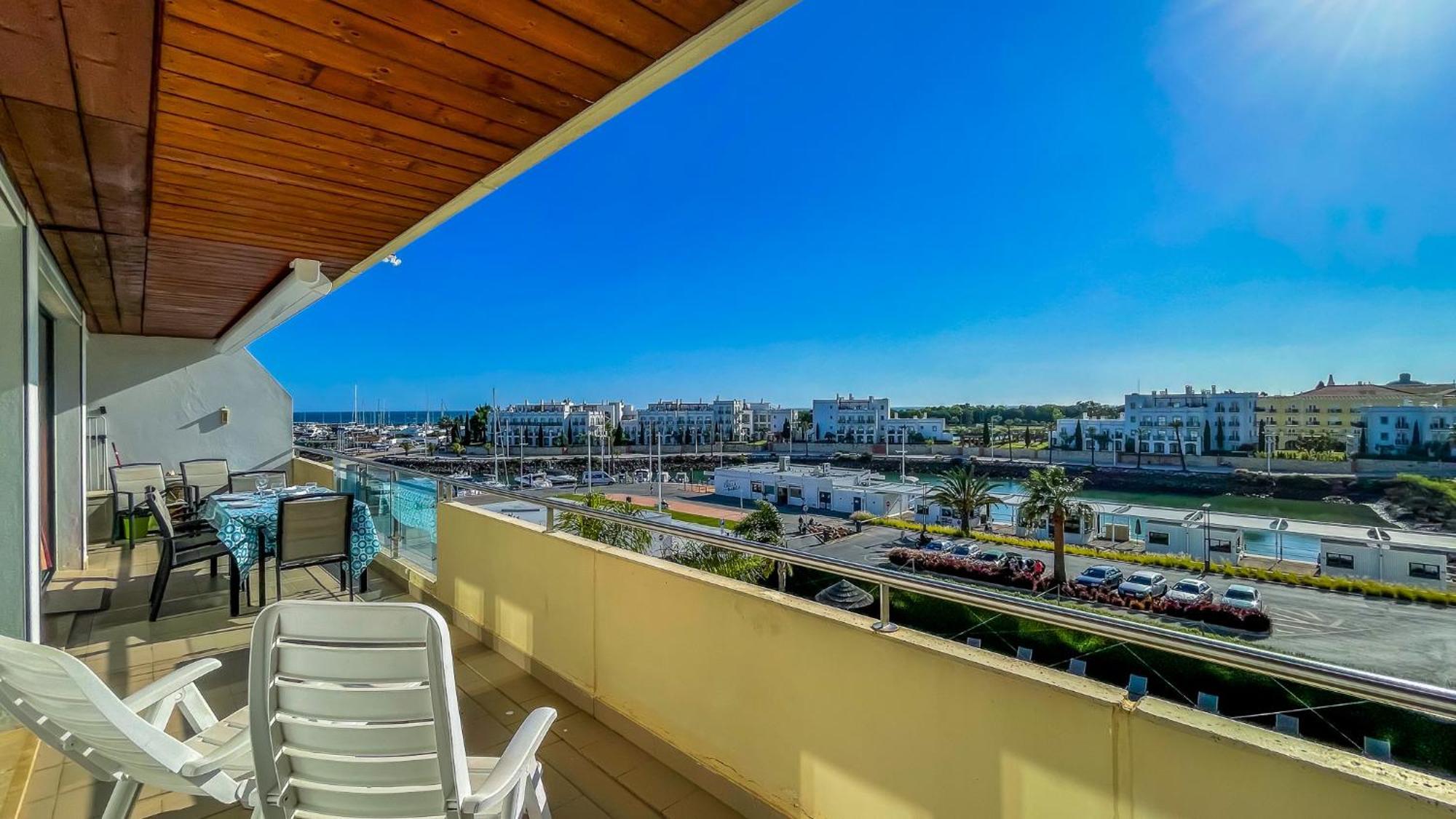 AQ 310 Incrível apartamento de dois quartos com vista para a Marina Quarteira Exterior foto